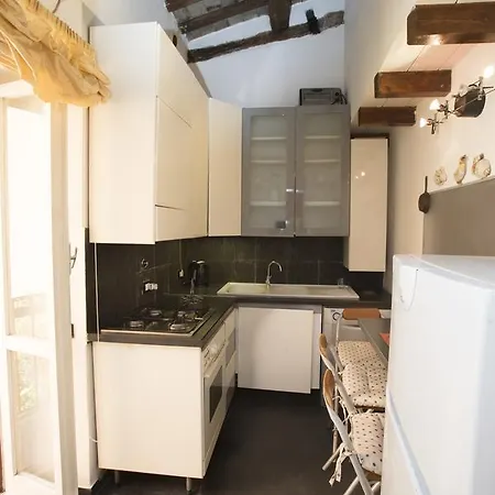 Casa Al Cinque Trastevere * ローマ